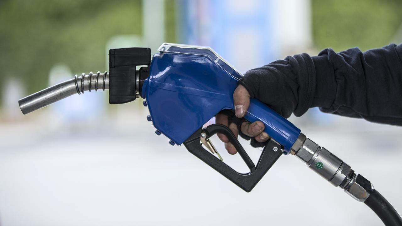 Benzin ve Motorine Okkalı ÖTV Zammı: Litresi Kaç TL Oldu?